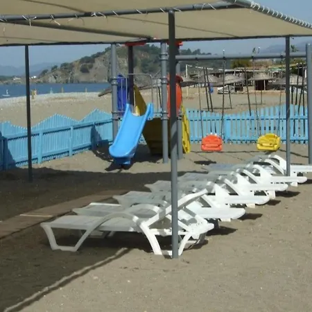 Sunset Club Sea House Beachfront & Sea View * فتحية