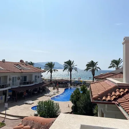 דירה Sunset Club Sea House Beachfront & Sea View *