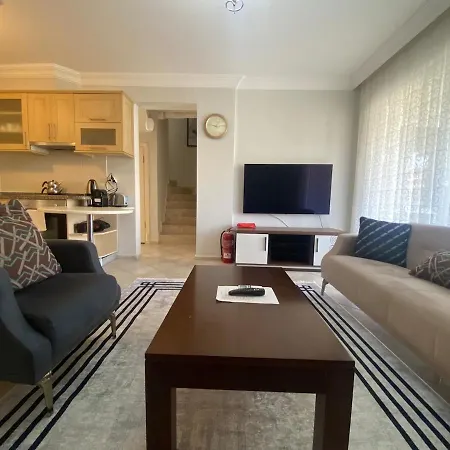 Sunset Club Sea House Beachfront & Sea View דירה פאטהיה